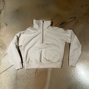 Aritzia cropped white sweater